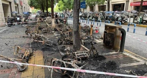 熊猫配资 因何而“燃”？如何预防？这份“小电驴”安全使用指南请收好